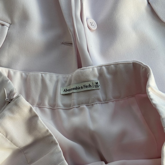 Abercrombie Pink Blazer and skirt Set size medium - Picture 2 of 5